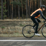 7 beneficios de montar en bicicleta para los runners